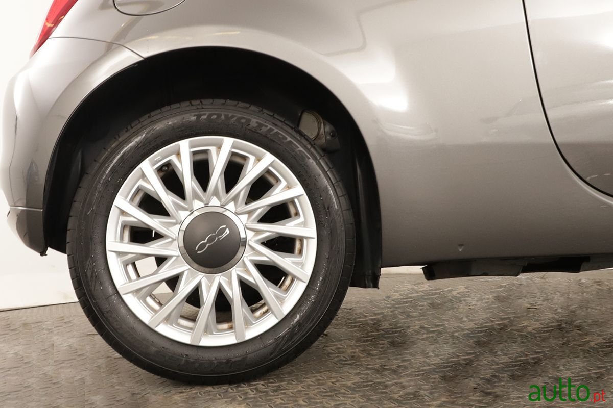 2020' Fiat 500 photo #5