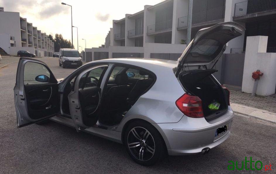 2007' BMW 120 photo #3