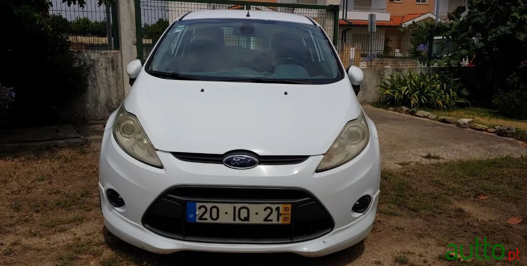 2010' Ford Fiesta Sport photo #1