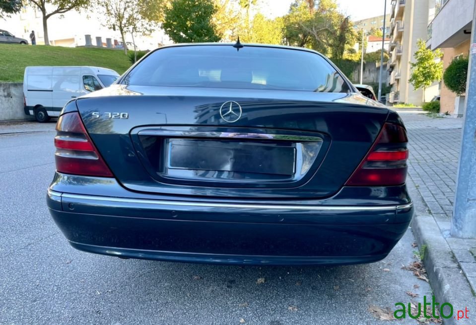 2001' Mercedes-Benz S-320 photo #4