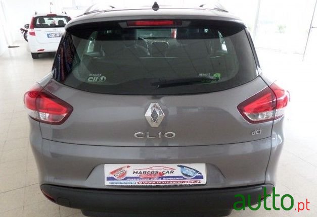 2014' Renault Clio Sport Tourer photo #3