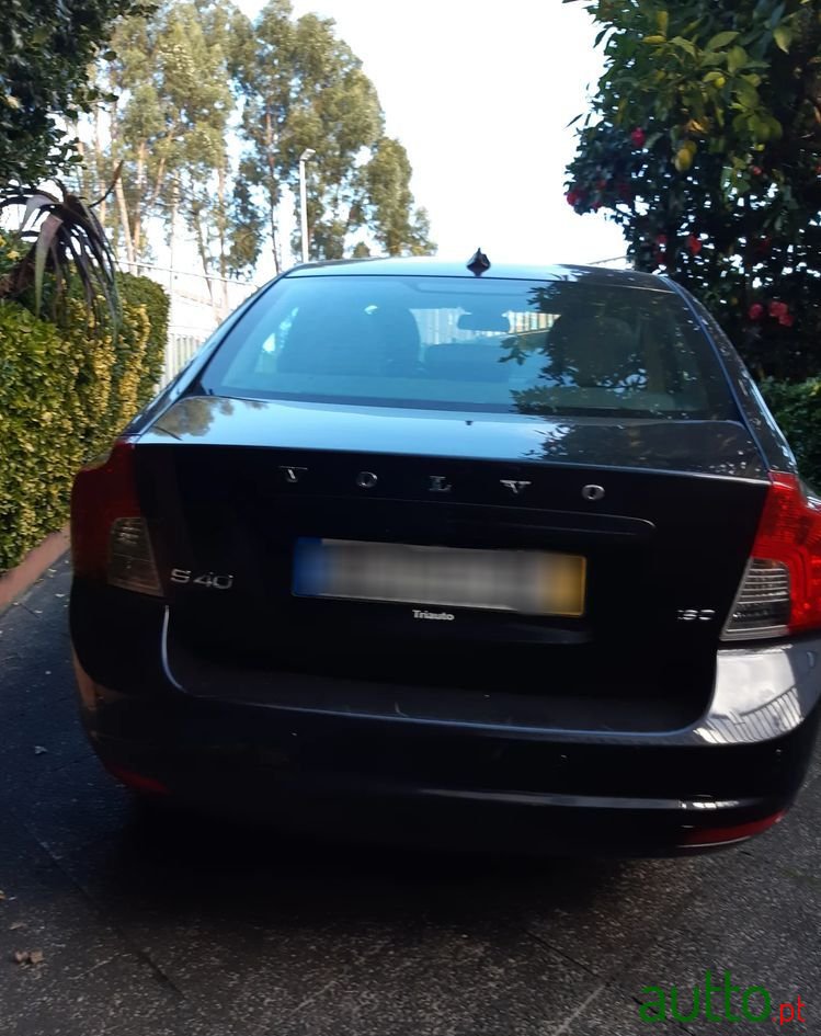 2008' Volvo S40 photo #1