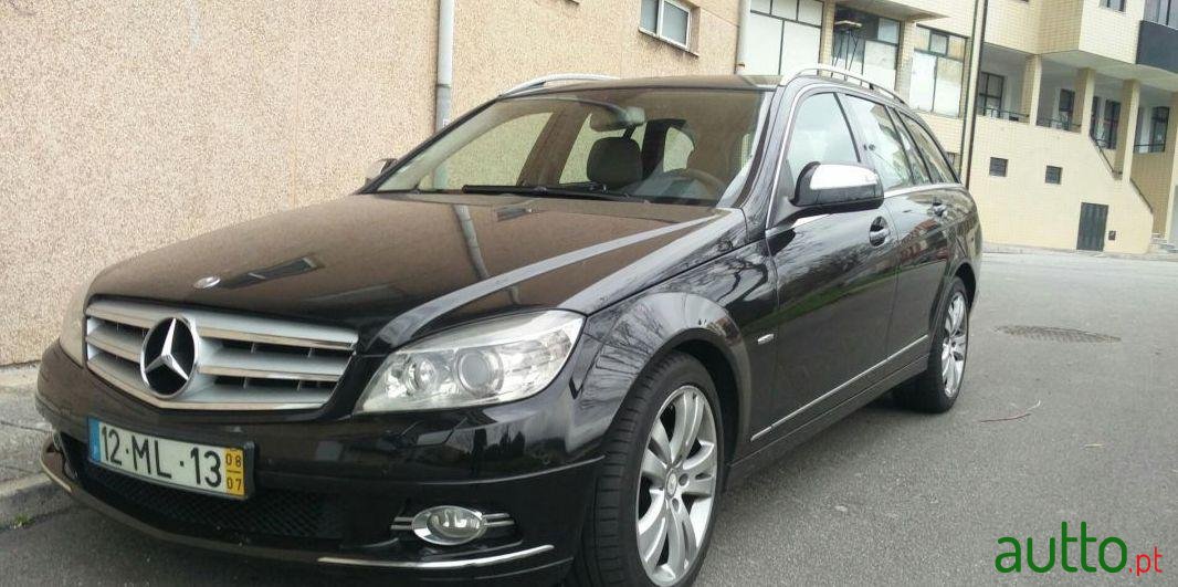 2008' Mercedes-Benz C-220 Avantgard photo #3