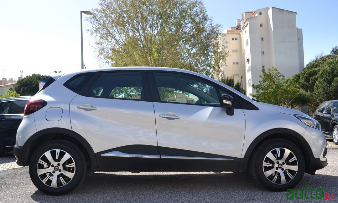 2018' Renault Captur photo #4