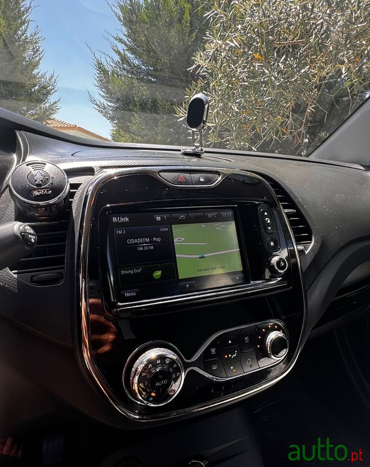 2014' Renault Captur 1.5 Dci photo #3