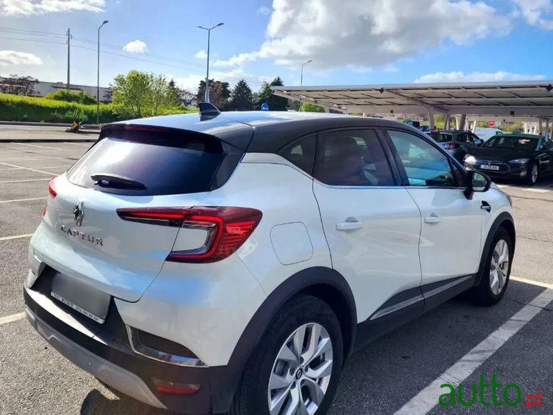 2022' Renault Captur 1.0 Tce Intens photo #1