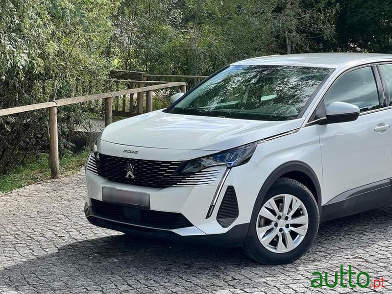 2021' Peugeot 3008 photo #3