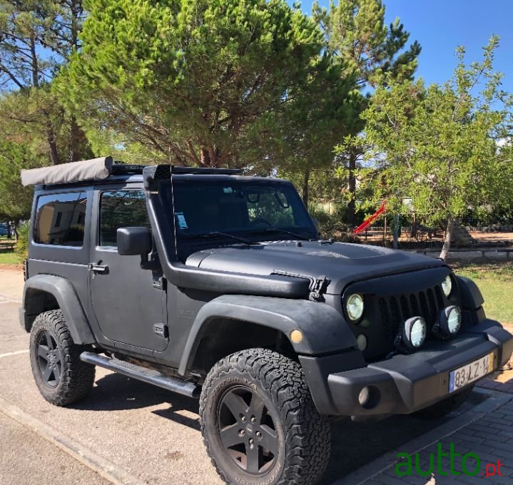 2011' Jeep Wrangler photo #1