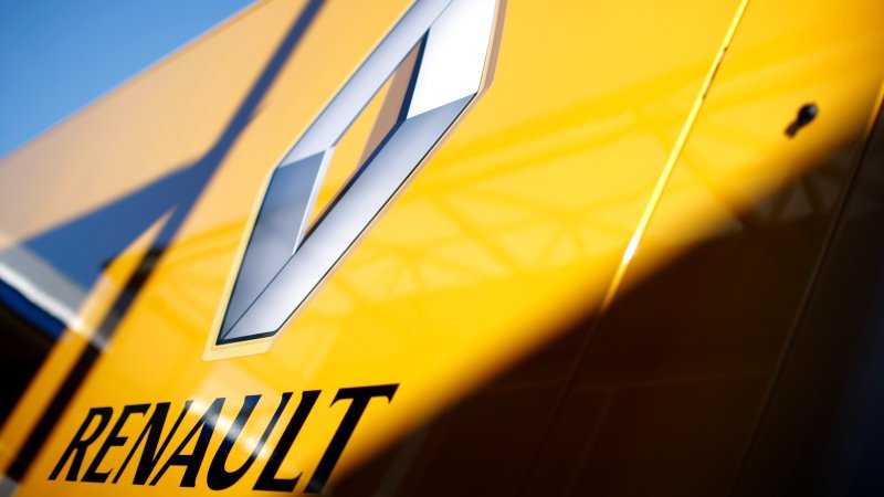 Renault posts record £6.5 billion loss in first half of 2020