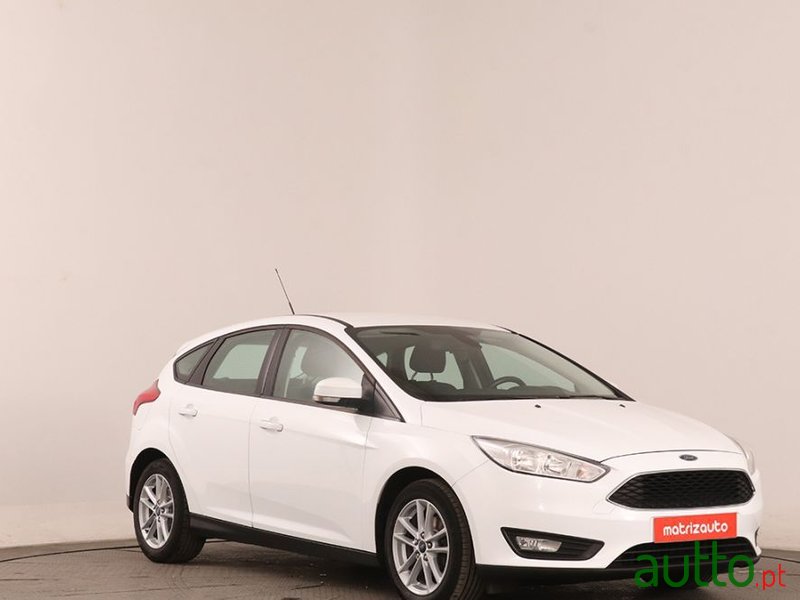 2015' Ford Focus photo #1