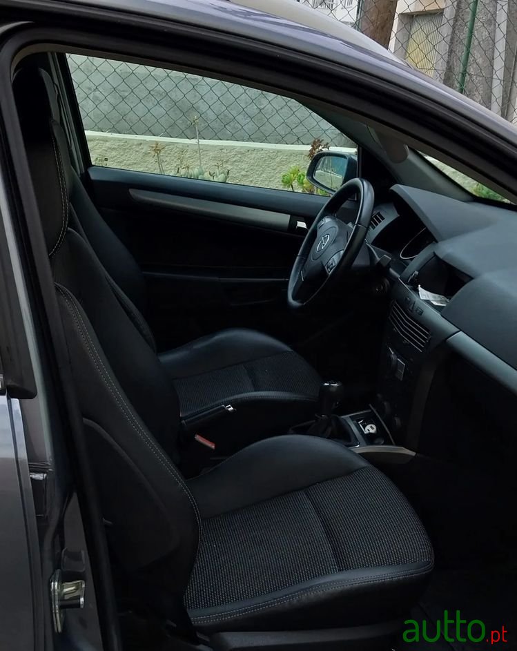 2006' Opel Combo Tour 1.3 Cdti photo #5