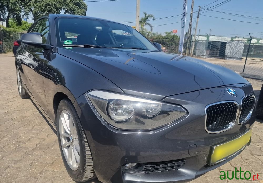 2014' BMW Série 1 D Line Sport photo #2