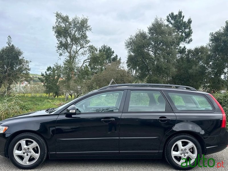 2010' Volvo V50 1.6 D Drive photo #4