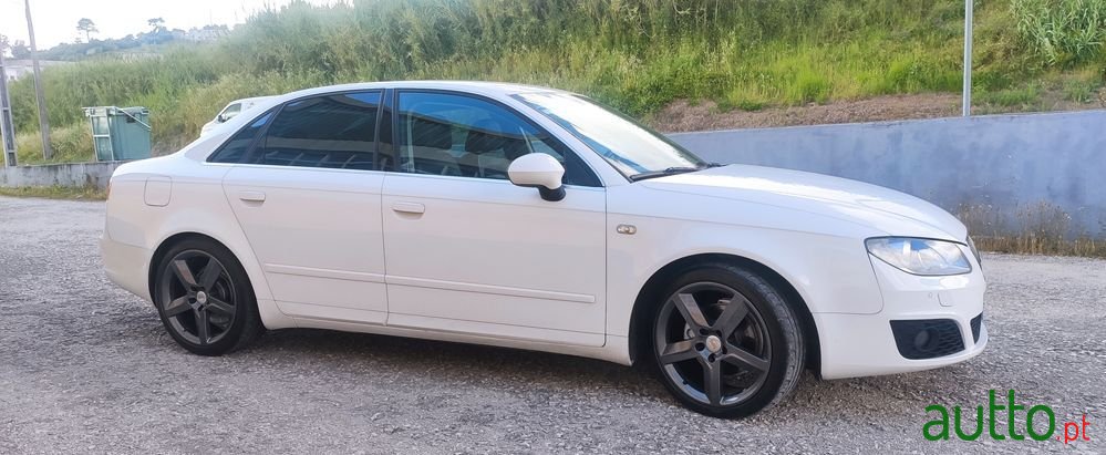 2009' SEAT Exeo St 2.0 Tdi Sport photo #2