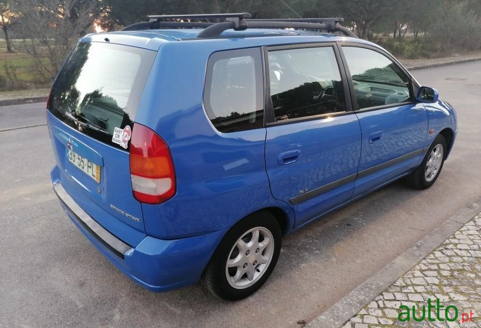 2000' Mitsubishi Space Star photo #3