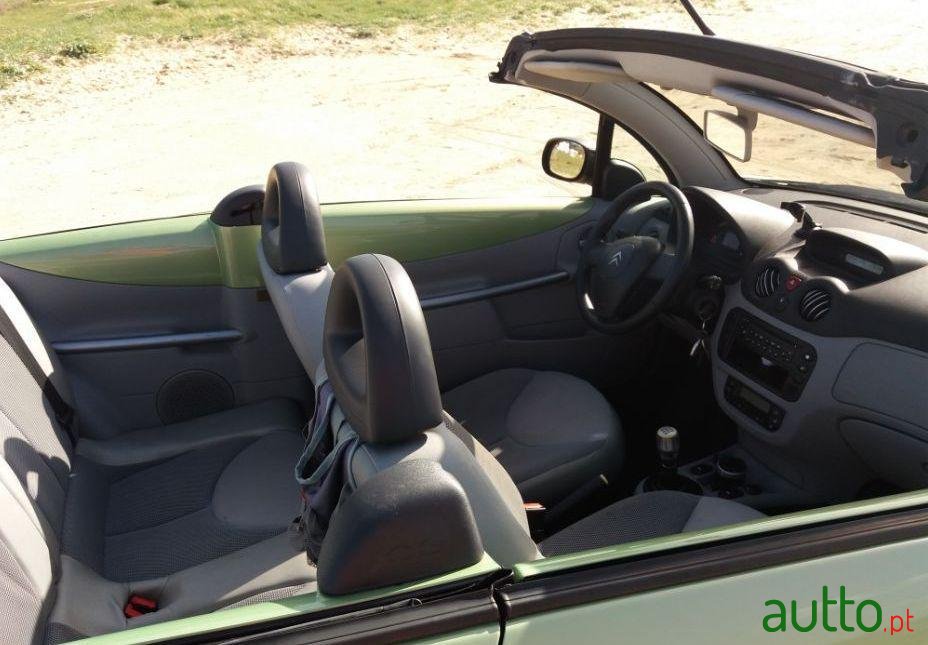 2003' Citroen C3 Pluriel photo #4