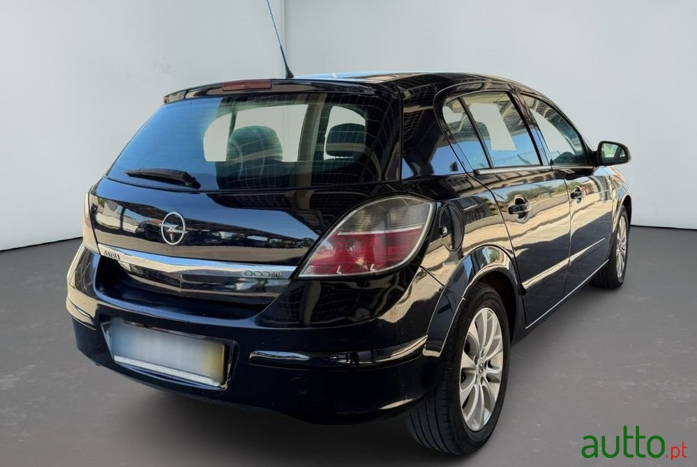 2009' Opel Astra photo #4