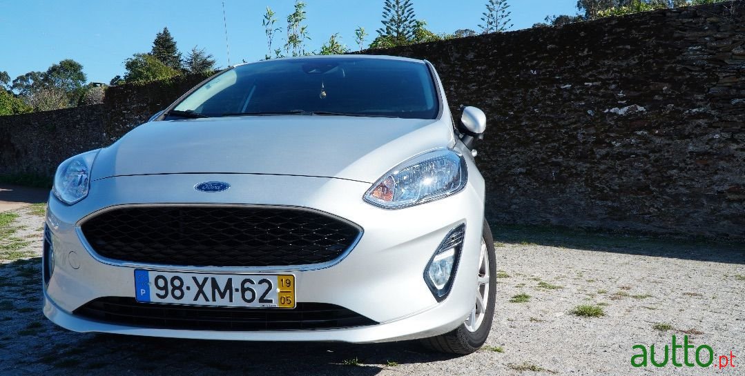 2019' Ford Fiesta photo #2