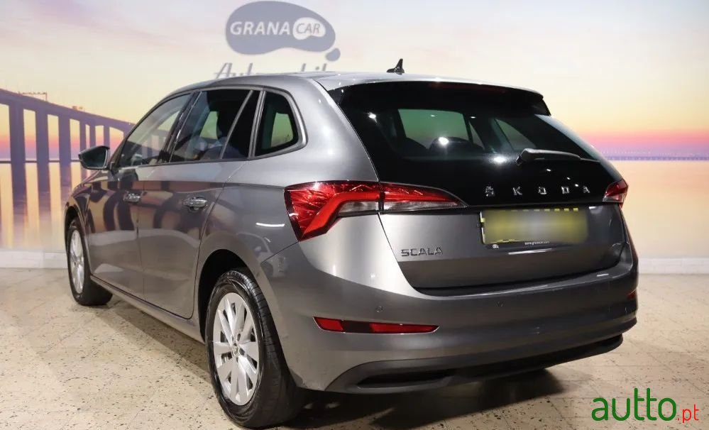 2023' Skoda Scala photo #2