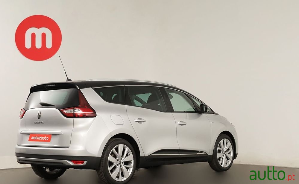 2020' Renault Grand Scenic photo #4