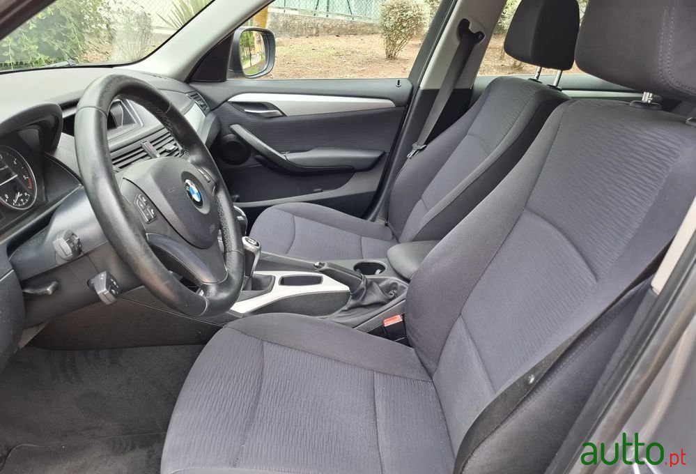 2010' BMW Série X 18 D Sdrive photo #5