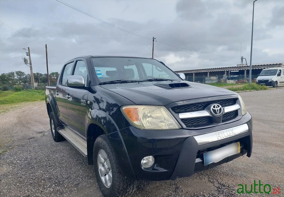 2008' Toyota Hilux photo #2