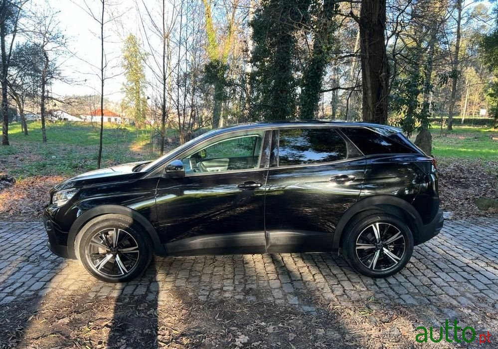 2019' Peugeot 3008 photo #4