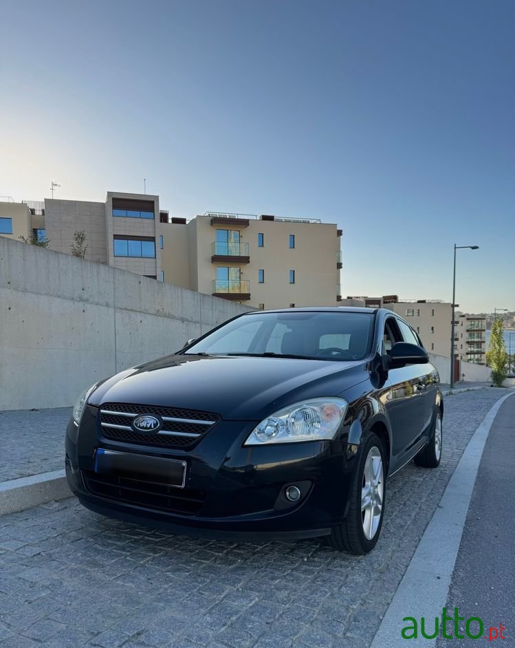 2009' Kia Ceed photo #1