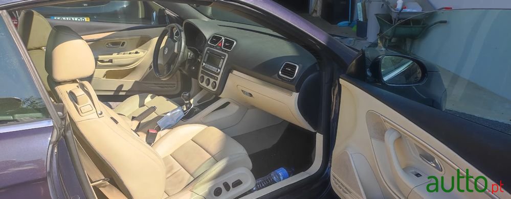 2007' Volkswagen Eos 2.0 Tdi Top photo #3