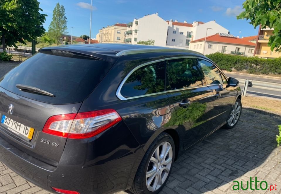 2011' Peugeot 508 Sw photo #4