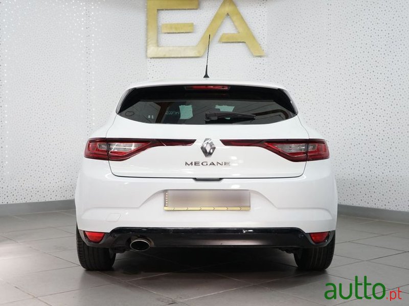 2017' Renault Megane Energy Tce 130 Limited photo #5