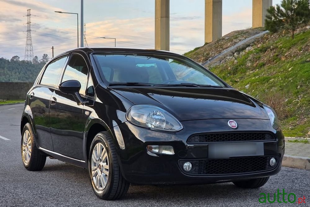 2018' Fiat Punto 1.2 Lounge S&S photo #3