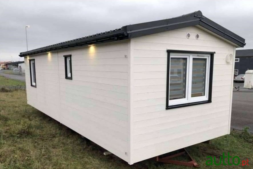 2018' Fiat 131 photo #1