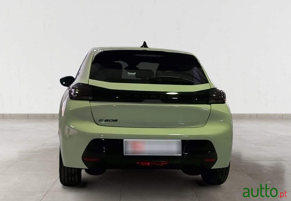 2023' Peugeot e-208 54 Kwh Allure photo #5