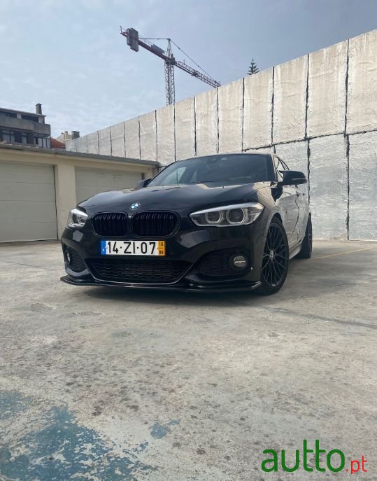 2016' BMW 120 photo #2