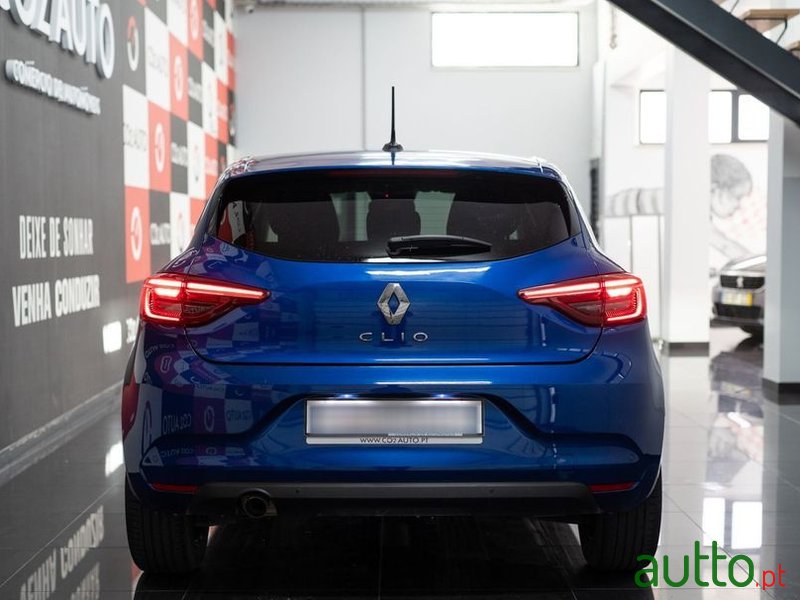 2021' Renault Clio photo #5
