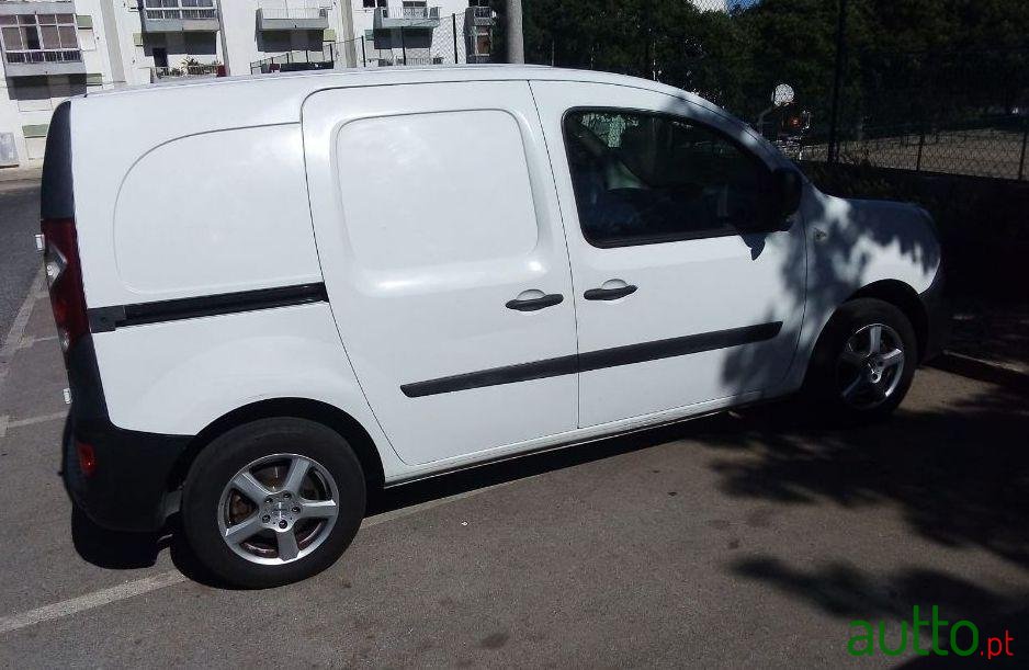 2011' Renault Kangoo photo #2
