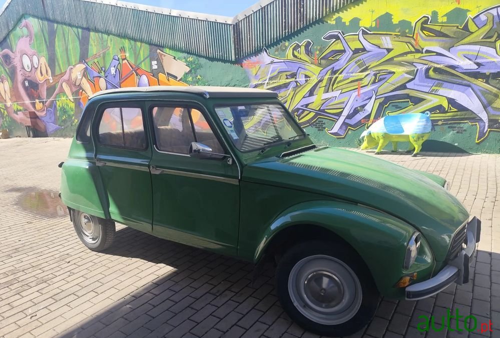 1977' Citroen Dyane photo #4