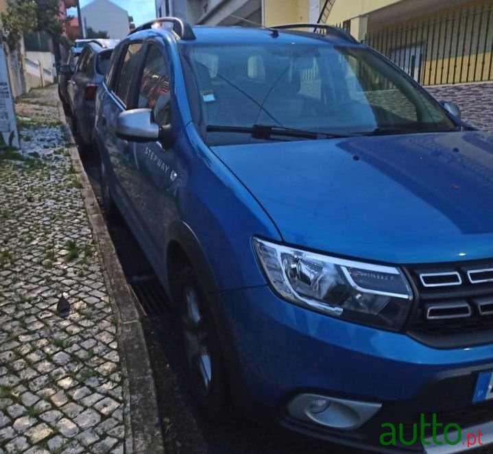 2017' Dacia Logan Mcv Stepway photo #3