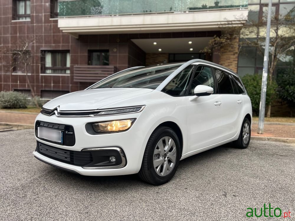 2021' Citroen C4 SpaceTourer photo #1