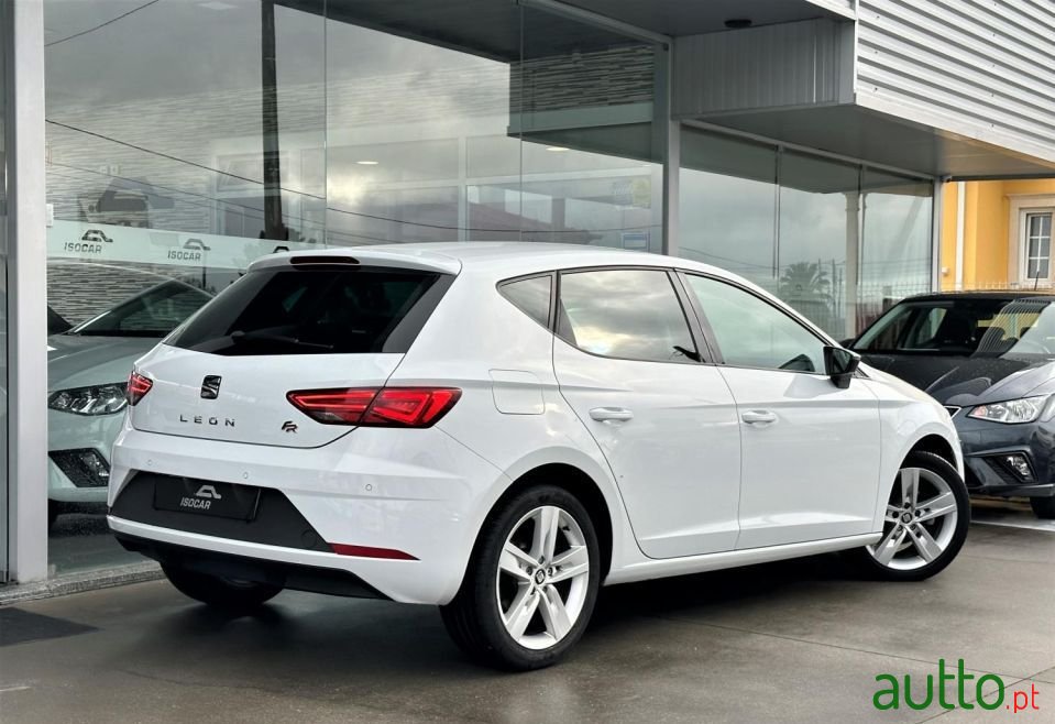 2020' SEAT Leon photo #4