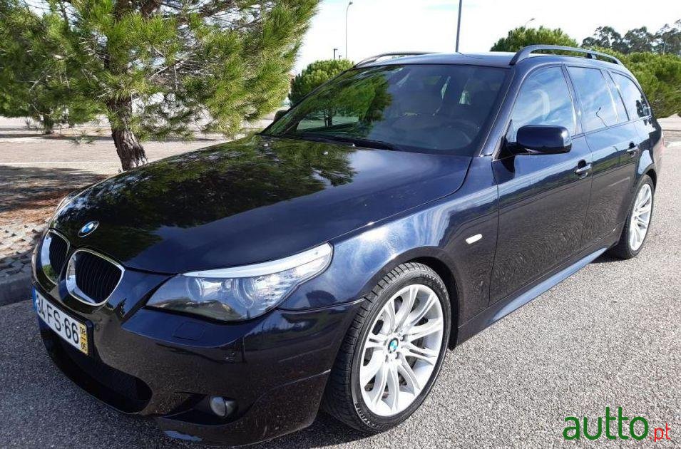 2008' BMW 520 photo #1