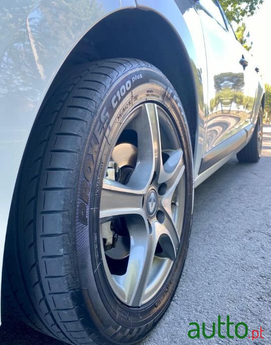 2014' Renault Megane photo #4