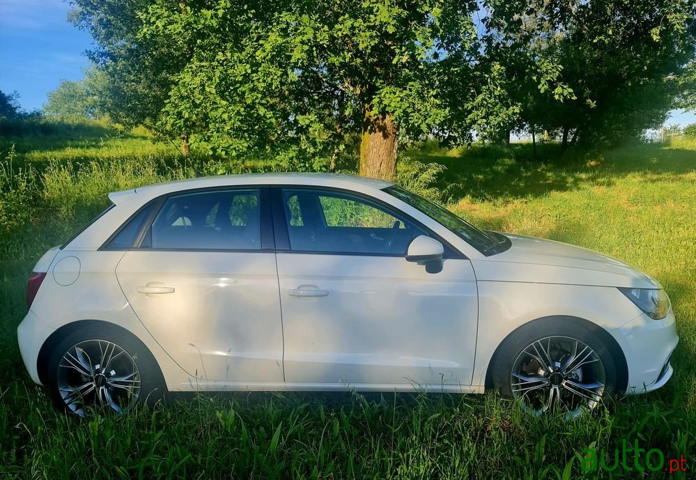 2012' Audi A1 Sportback photo #4