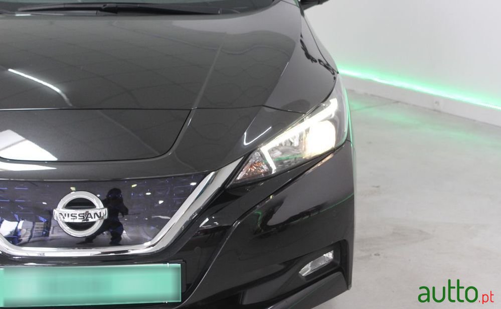 2018' Nissan Leaf N-Connecta photo #5