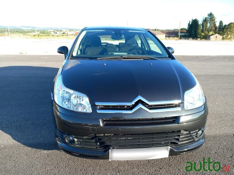 2007' Citroen C4 photo #1