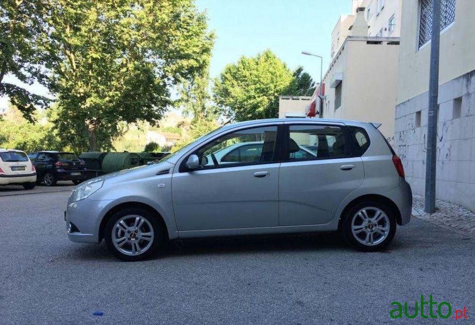 2009' Chevrolet Aveo photo #1