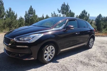 2015' DS Automobiles Ds5
