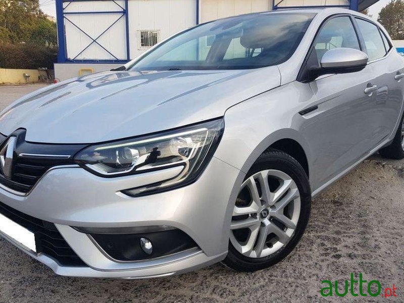 2017' Renault Megane photo #5