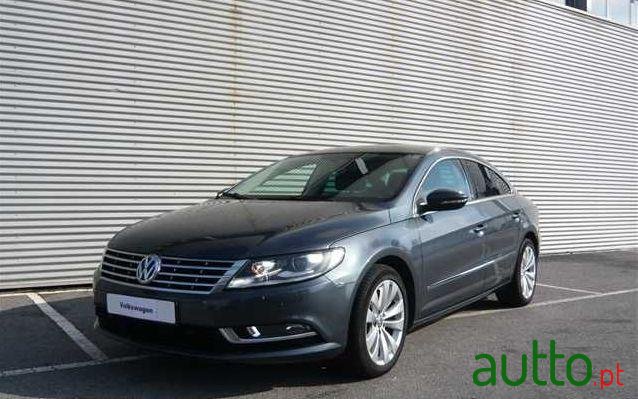 2012' Volkswagen CC photo #2